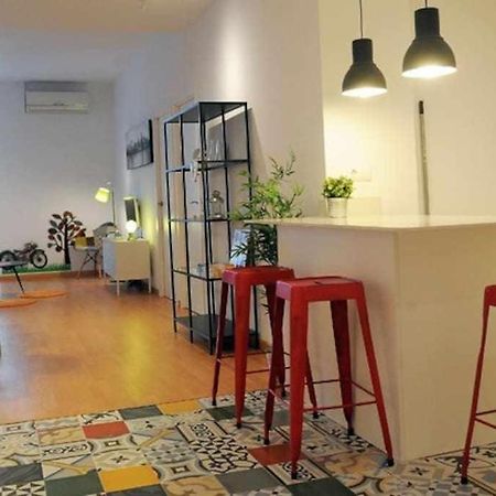 Calm Modern Apartment Barcelone Extérieur photo